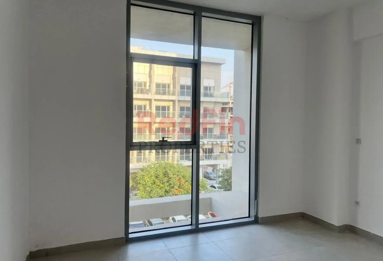 Perfect Location | Vacant | Near to Park