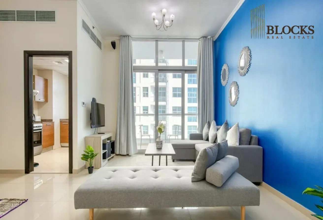 Fully Furnished 1BR+Balcony | Partial Marina View