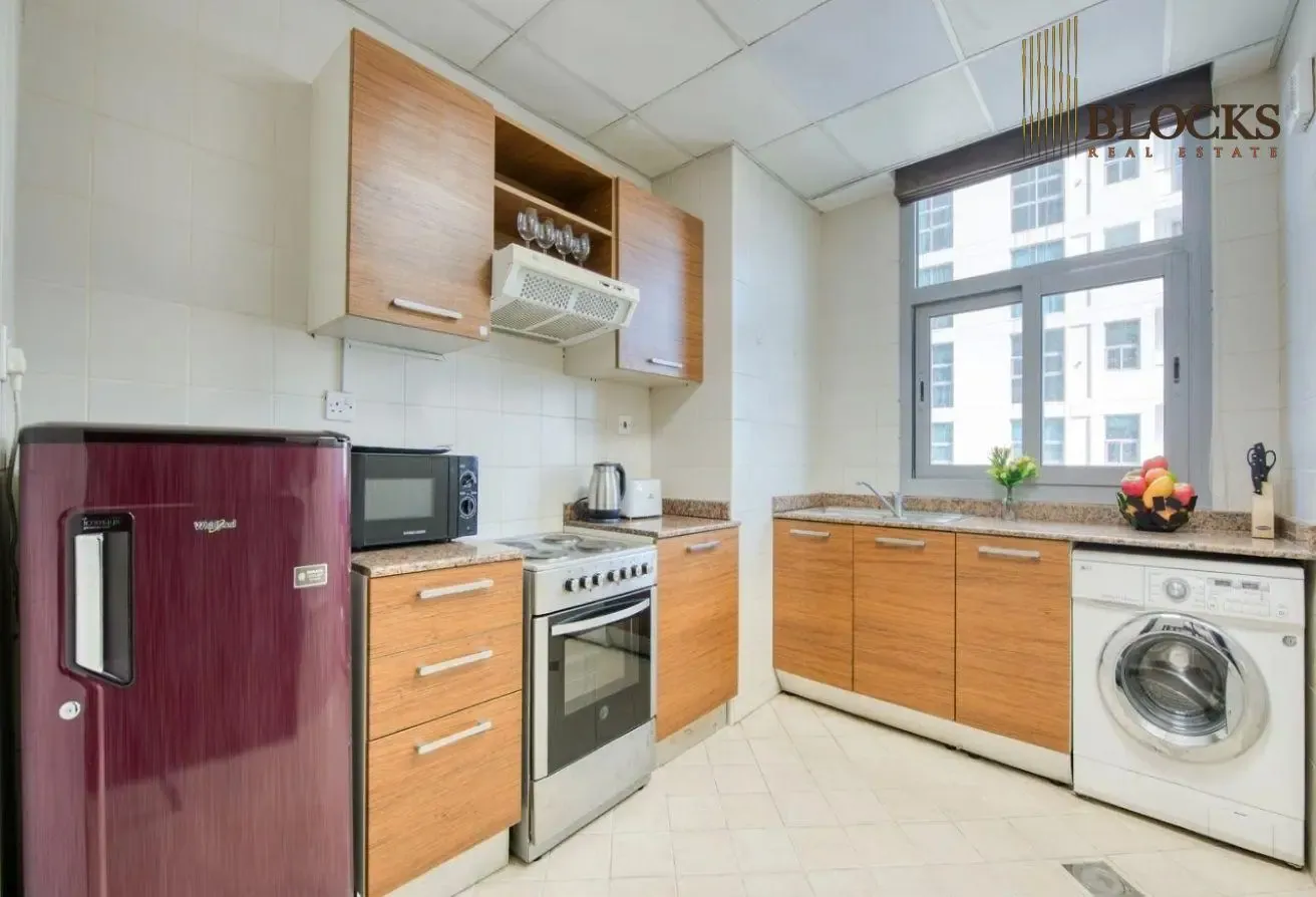 Fully Furnished 1BR+Balcony | Partial Marina View