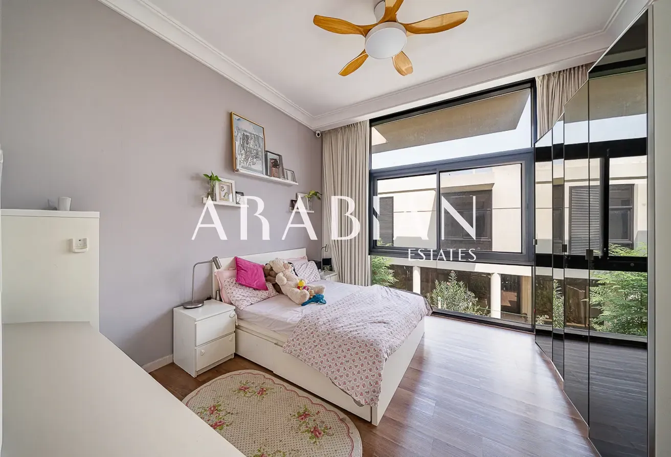 Vacant on Transfer | THM-1 | Near Park and School