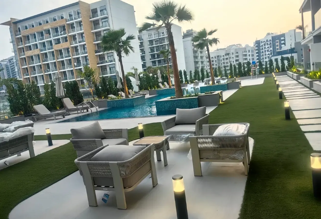 Avelon I Pool view I Fully furnished I Large size