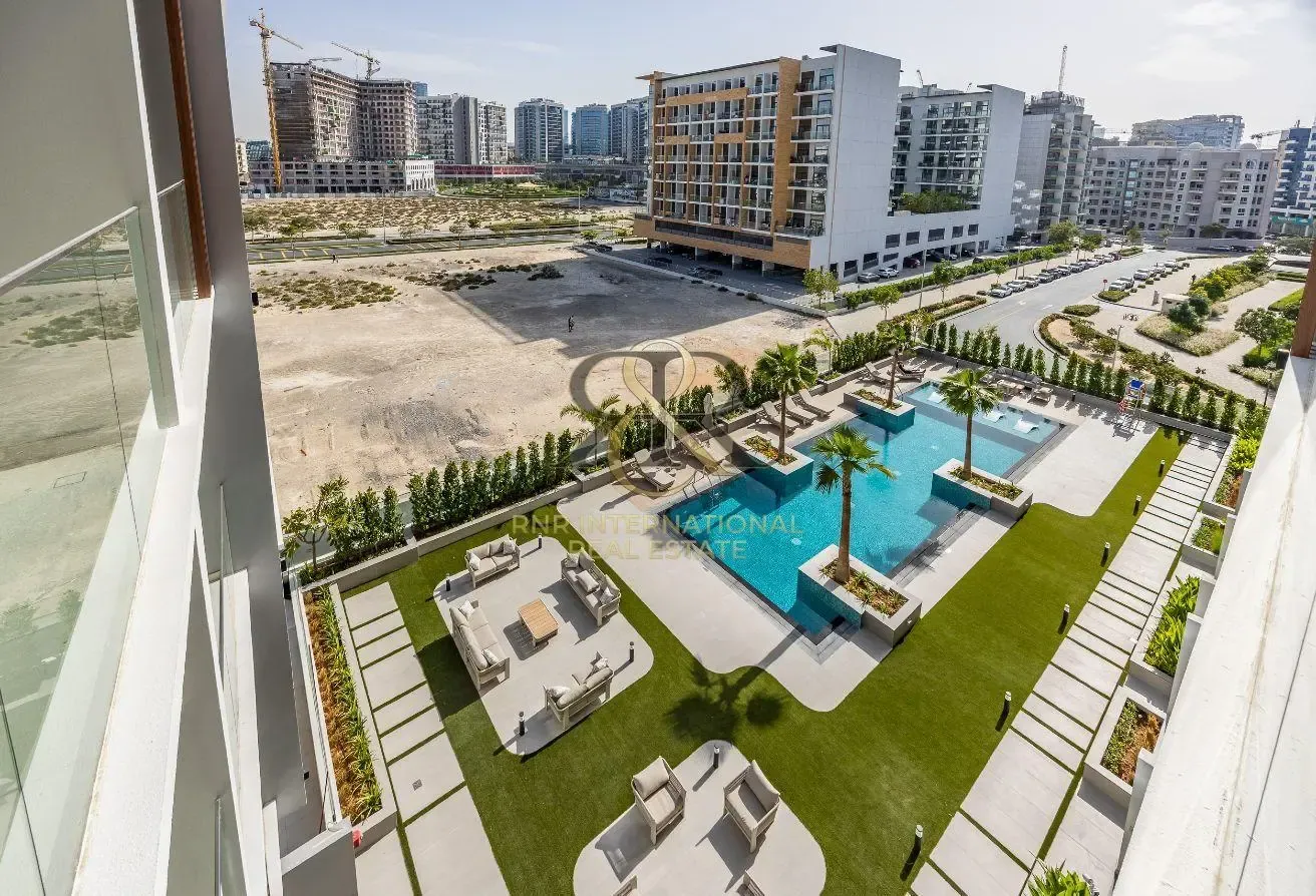 Modern 1BR | Pool View | Rented