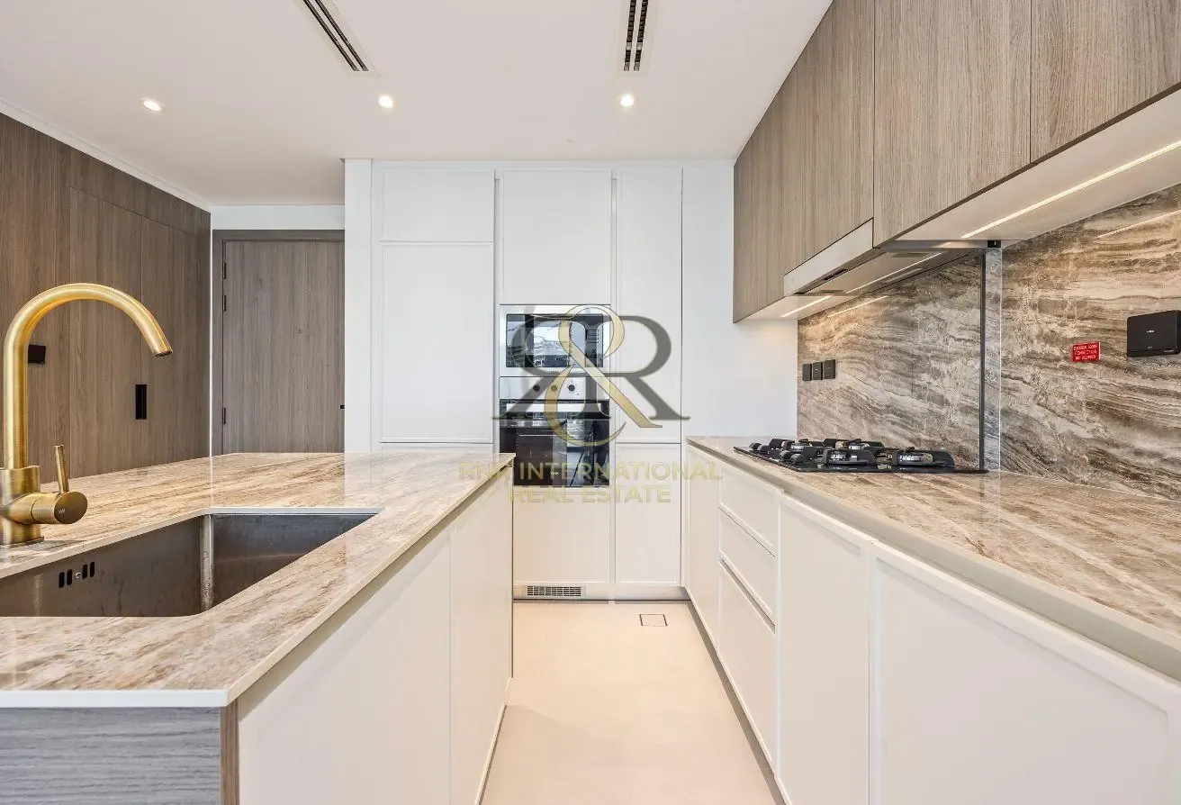 Modern 1BR | Pool View | Rented