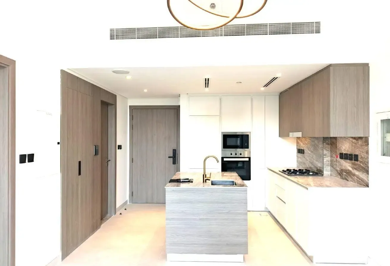 HUGE LAYOUT | BRAND NEW | SPACIOUS