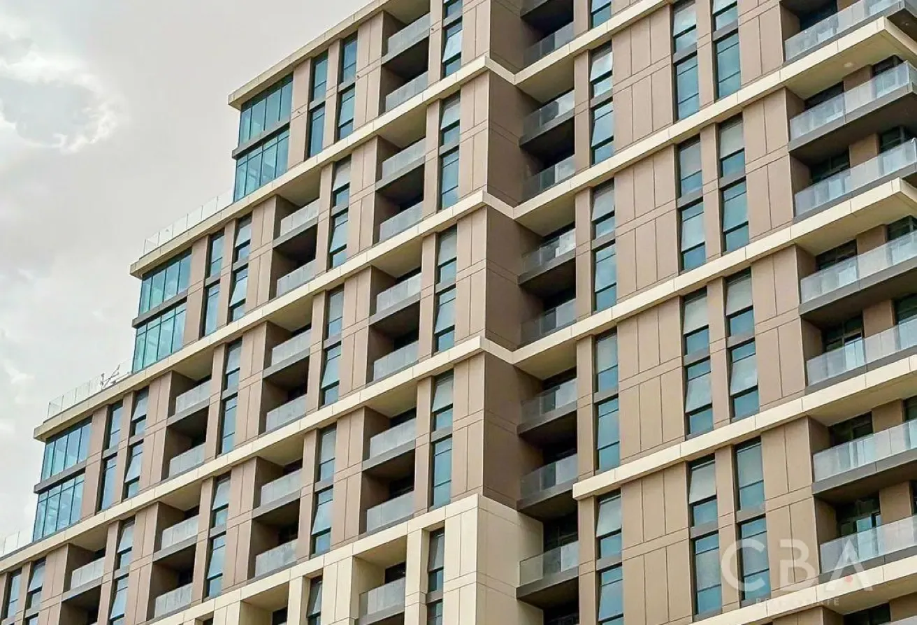 100 % complete | Vida and Park view | Middle floor