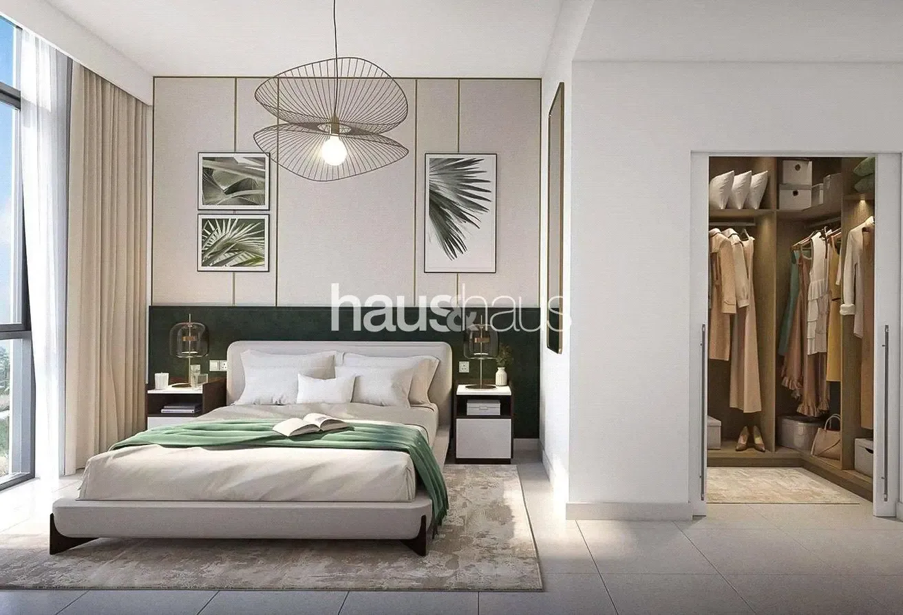 Mid Floor | Panoramic Park Views | Multiple Option