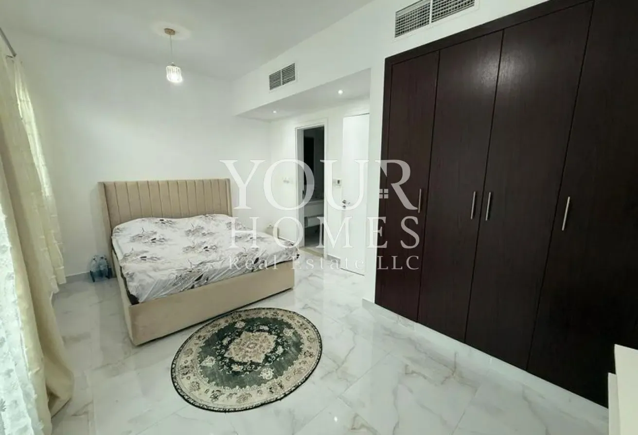 Upgraded 4-BR-Townhouse | Prime Location | Vacant