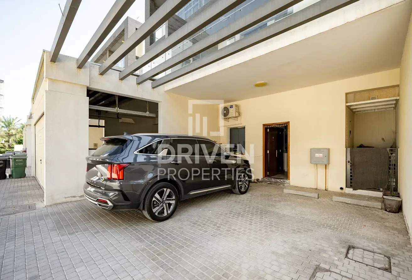 Prime Villa | Beside Park | Vastu Living | VOT