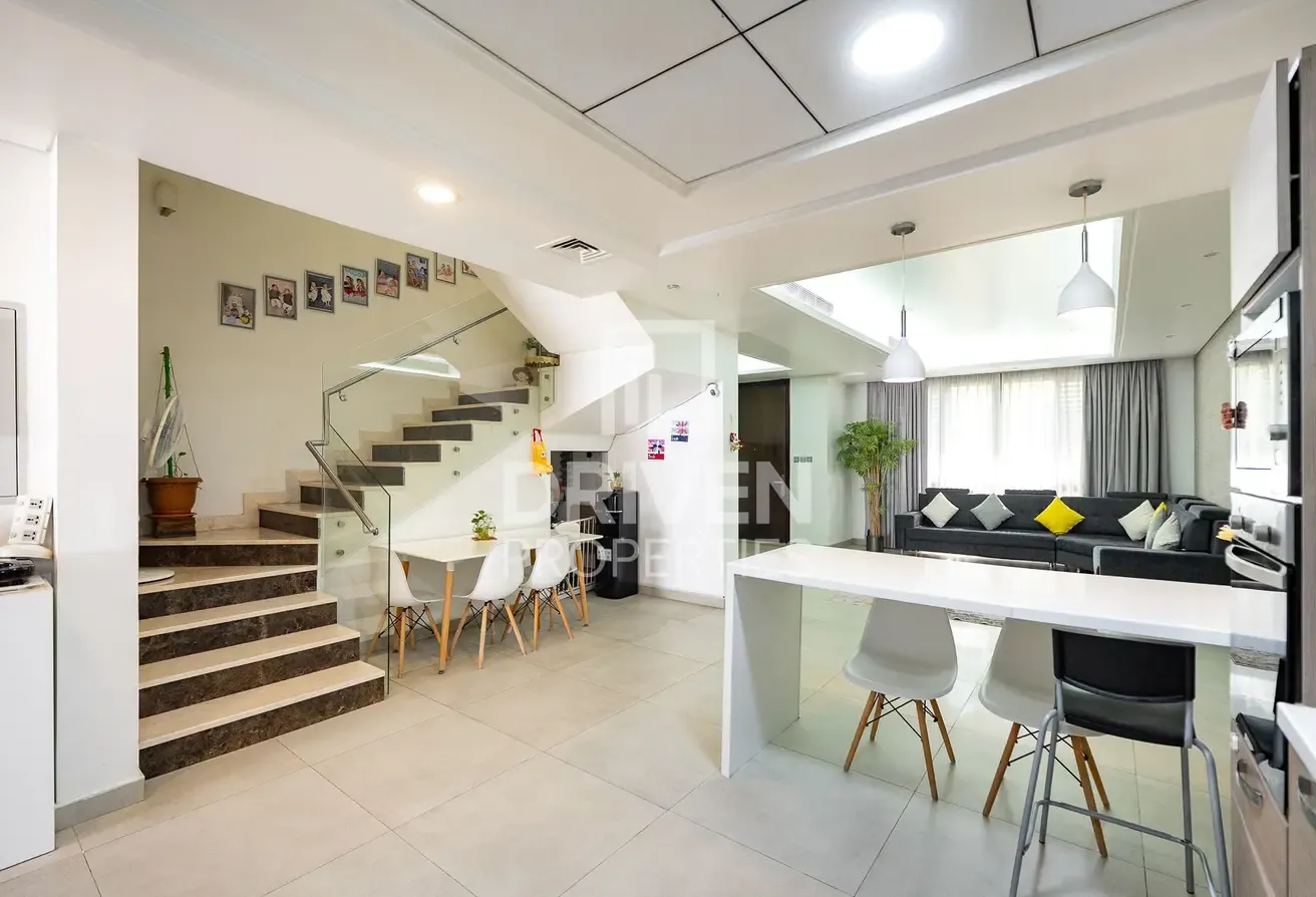 Prime Villa | Beside Park | Vastu Living | VOT