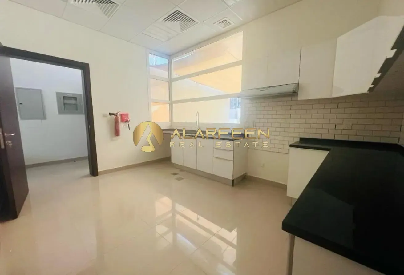Hot Deal | Investor Deal | 4BHK | Maid Room