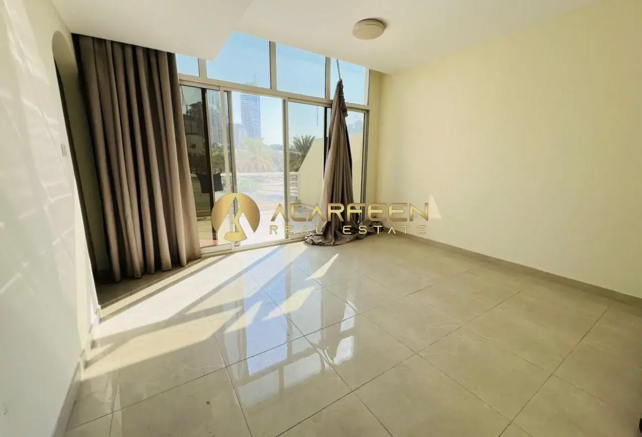 Hot Deal | Investor Deal | 4BHK | Maid Room