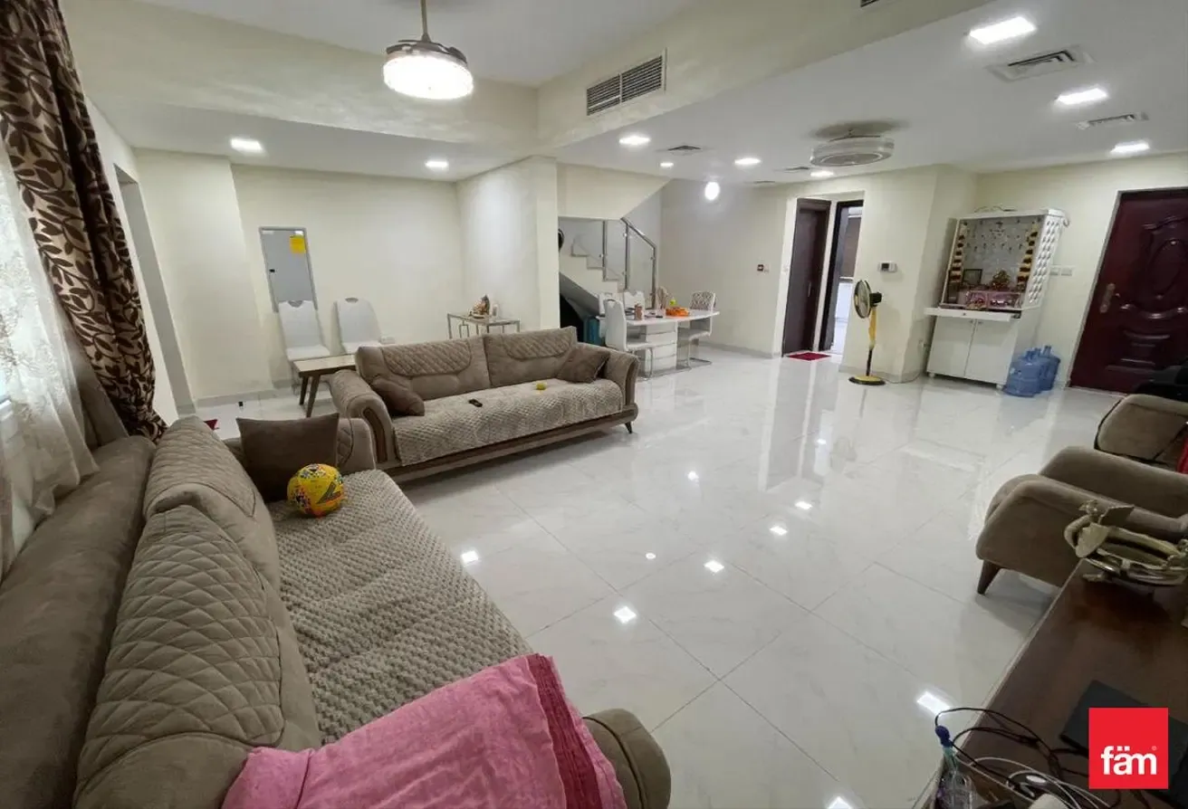Stunning  & Spacious Villa  L Luxury Redefined