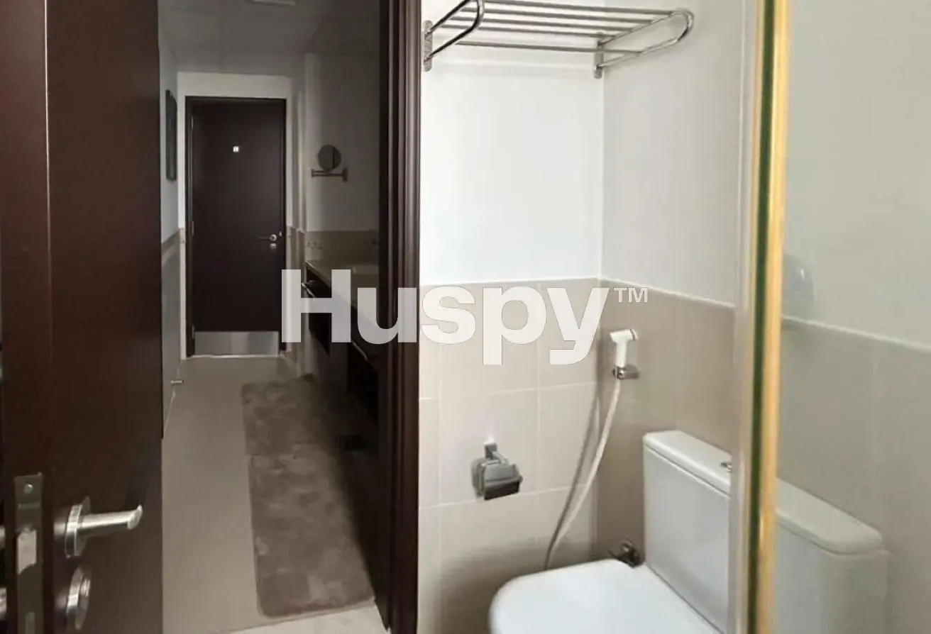Furnished | Upgraded | Corner Unit