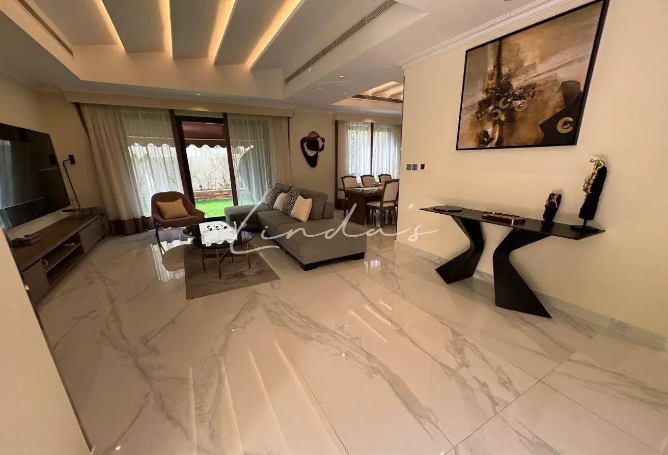 Upgraded | Fully furnished | ready to move in