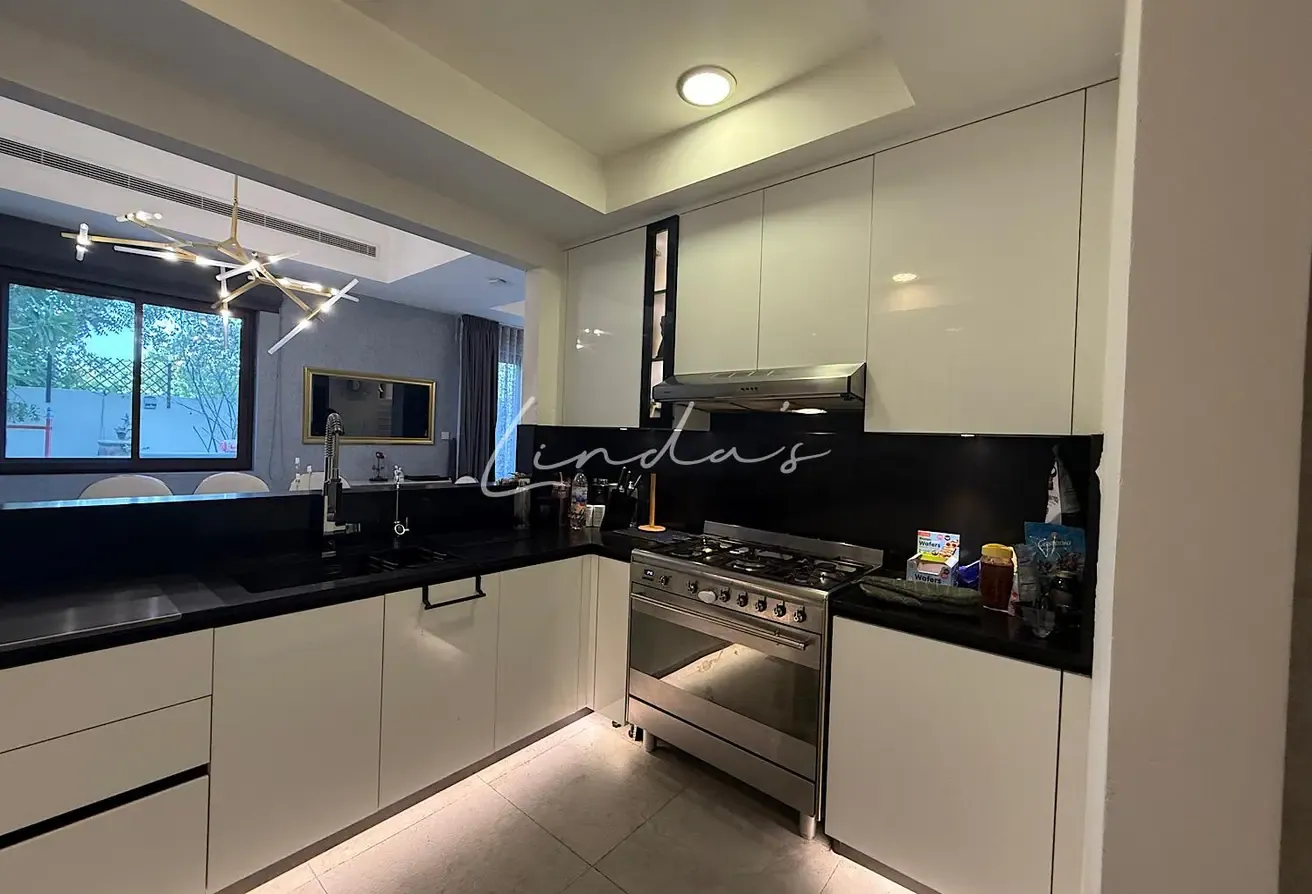 Exclusive Turnkey Upgraded Fully Furnished Mira 1