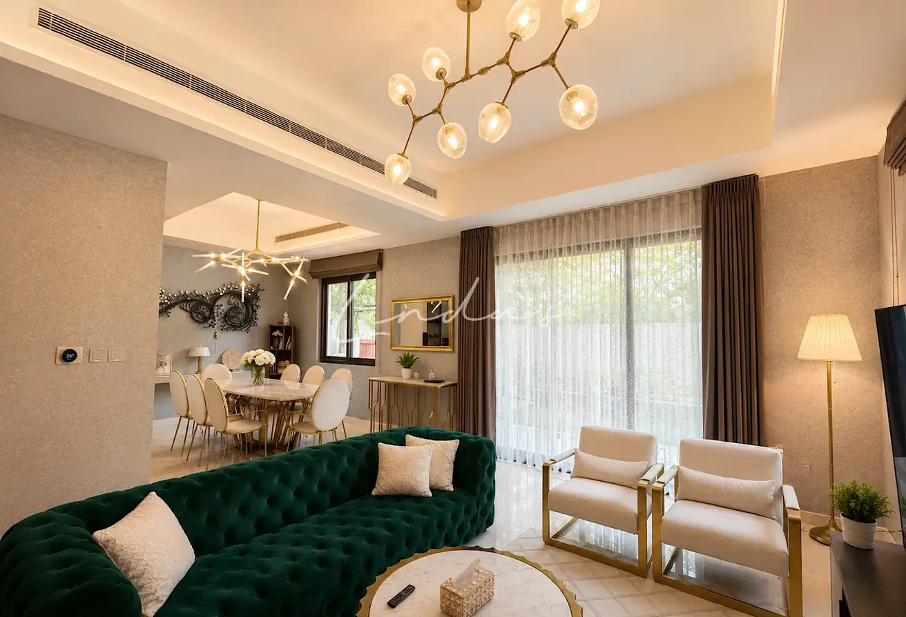 Exclusive Turnkey Upgraded Fully Furnished Mira 1