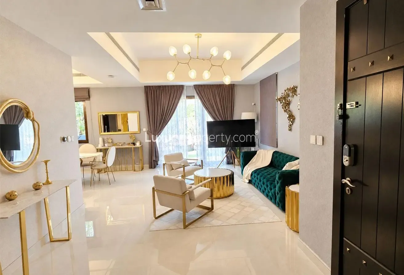 Fully Upgraded | Next To DBS | Smart Home