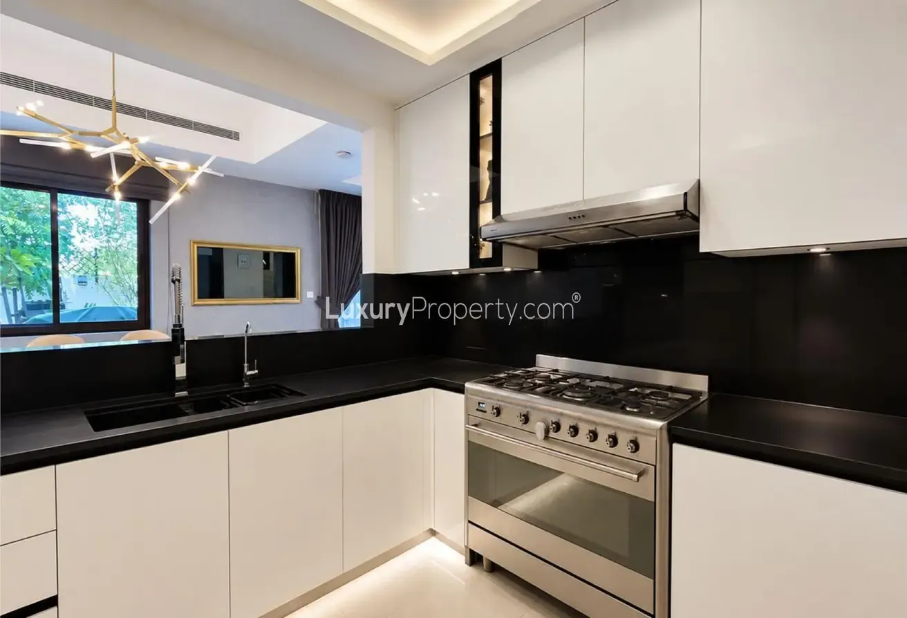Fully Upgraded | Next To DBS | Smart Home