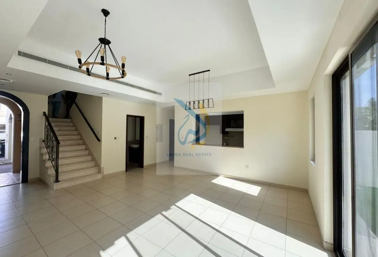 Spacious 3 BR plus Maid Townhouse in Mira 1
