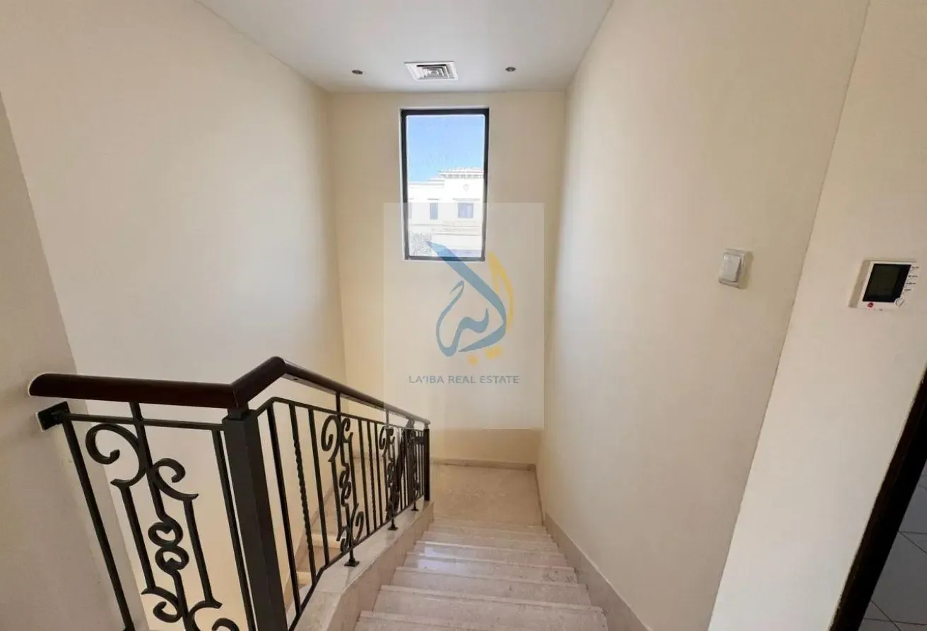 Spacious 3 BR plus Maid Townhouse in Mira 1