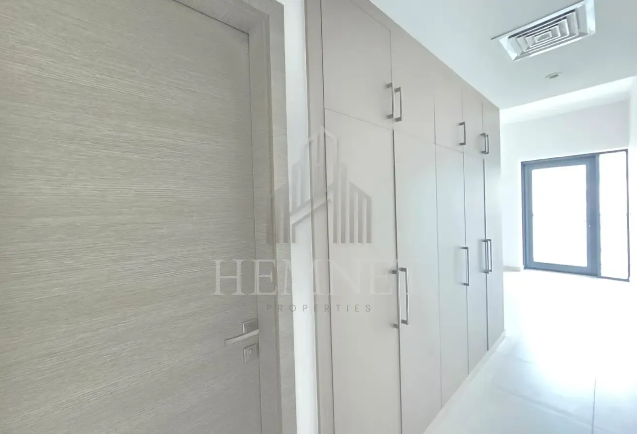 Large 2BHK | Balcony | Premium Amenities