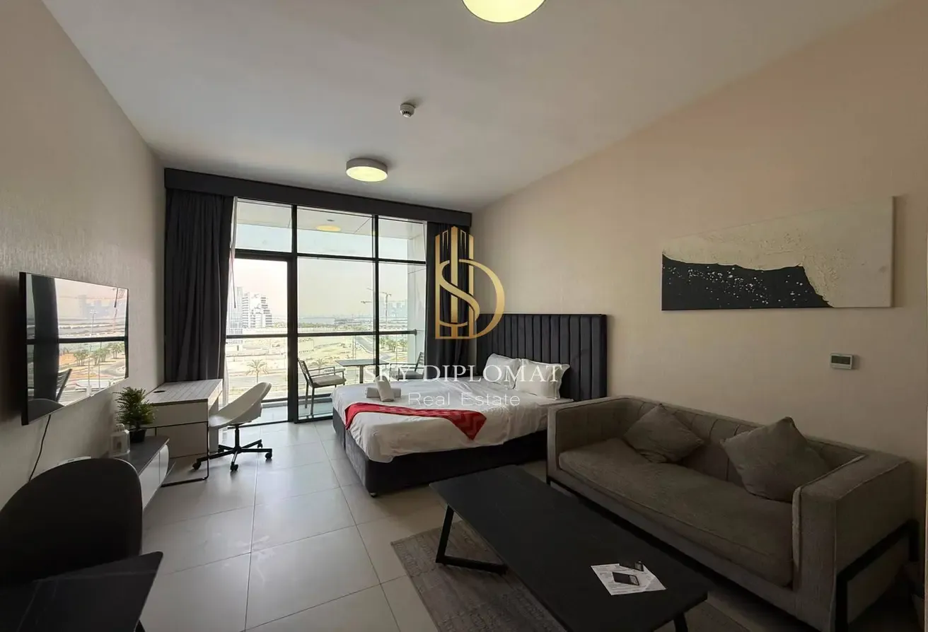 Modern l Fully Furnished l Prime Location