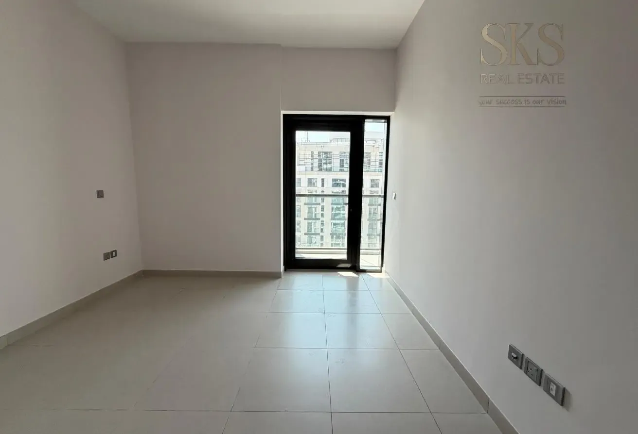 Waterfront 2BHK Apartment For Rent
