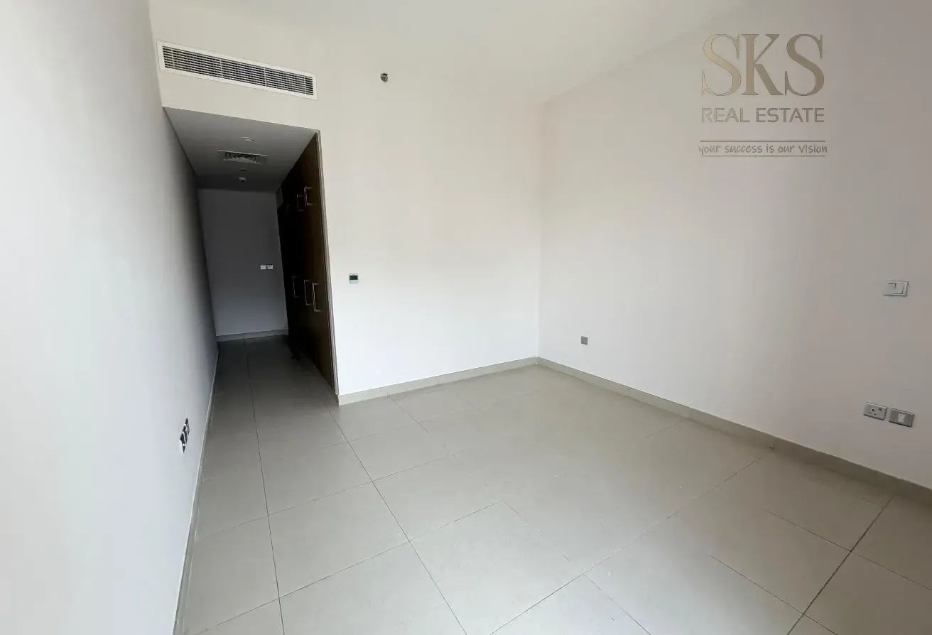 Waterfront 2BHK Apartment For Rent