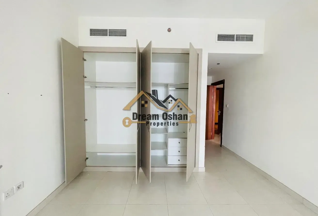 Huge 1BHK |Prime location |All amenities |HCC2
