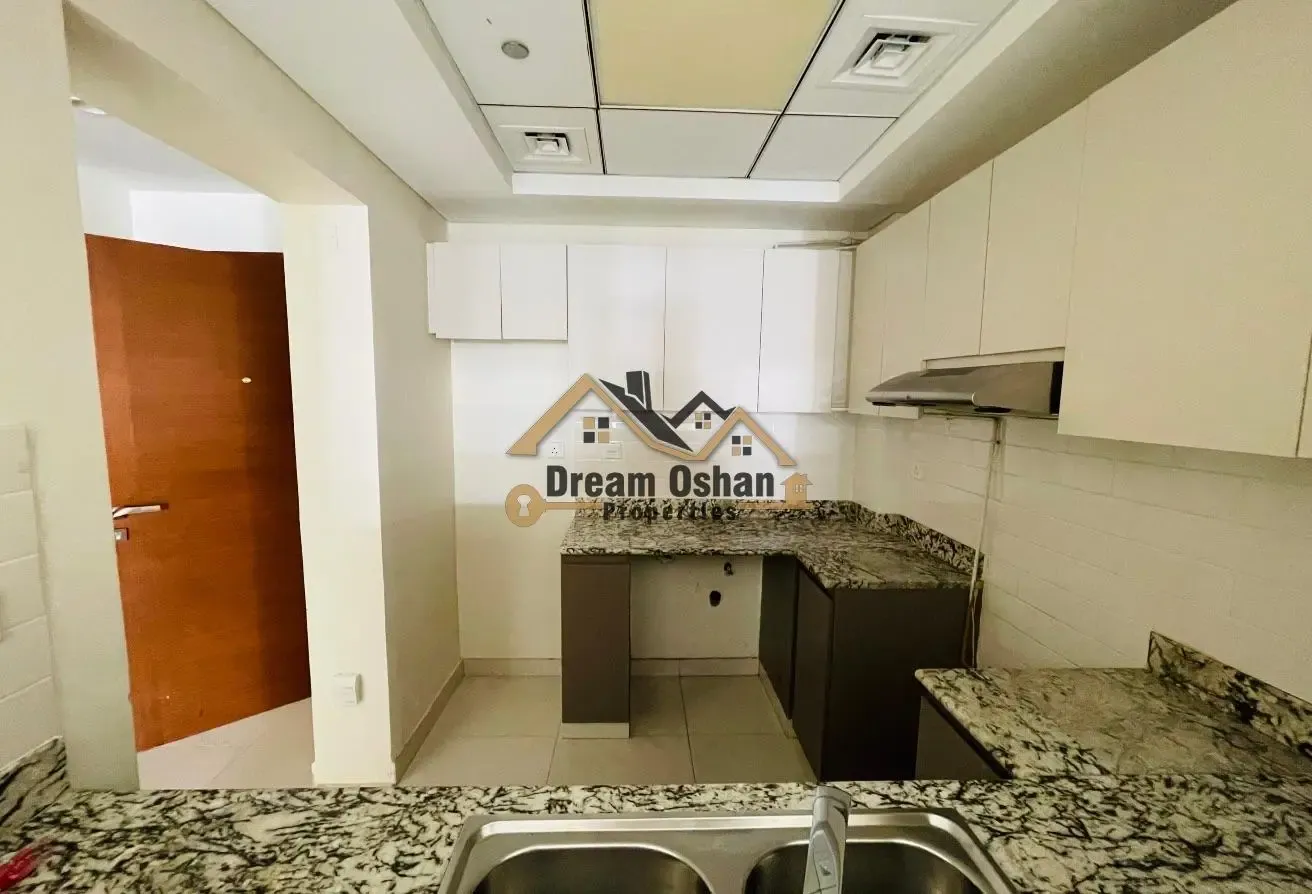 Huge 1BHK |Prime location |All amenities |HCC2