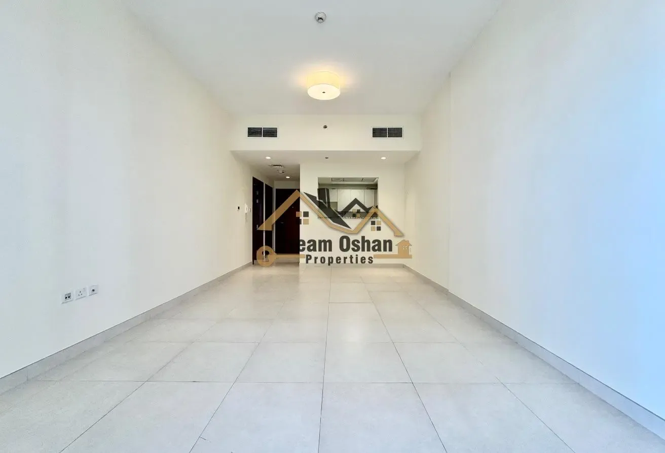 HUGE AND ELEGANT 1BEDROOM WITH BALCONY | GYM-POOL