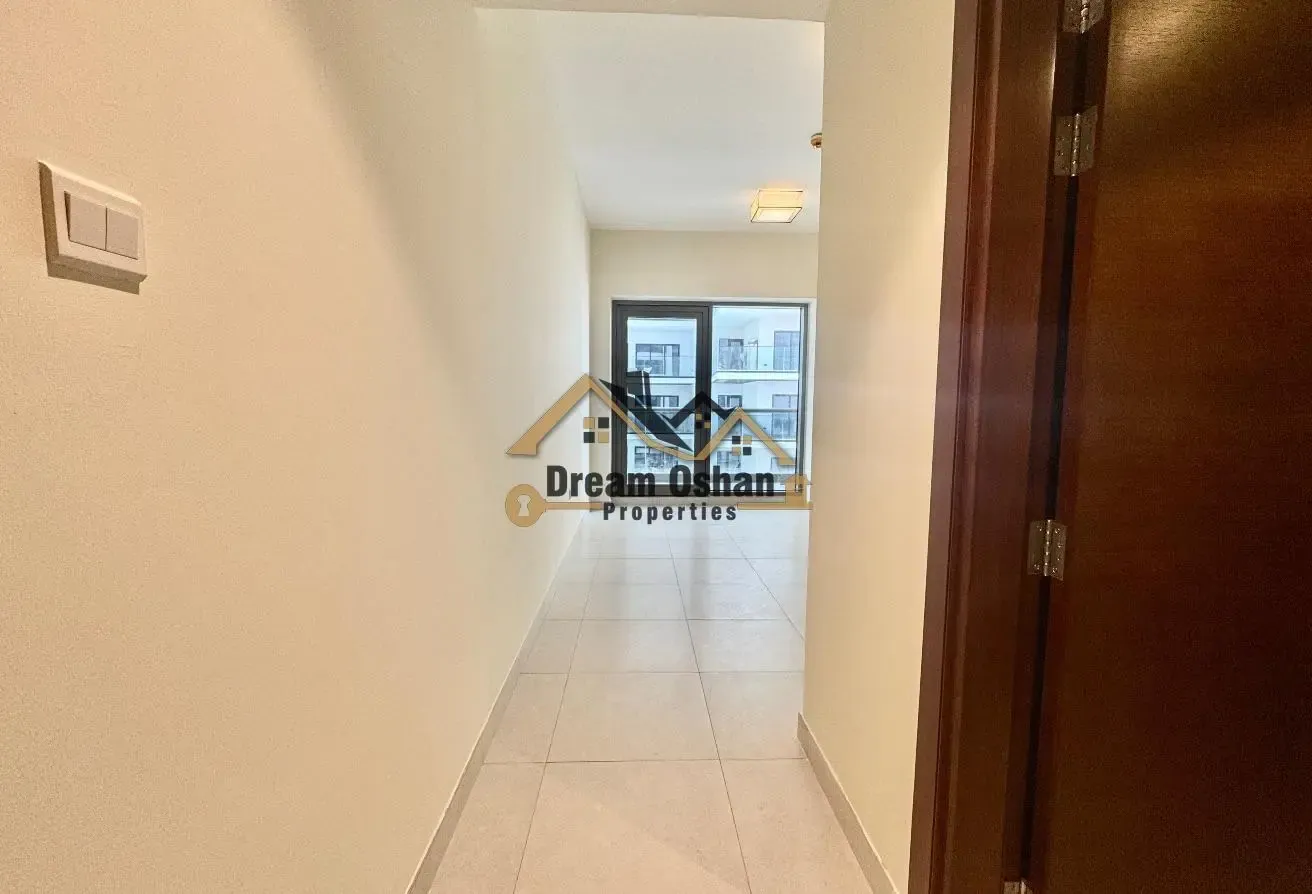 HUGE AND ELEGANT 1BEDROOM WITH BALCONY | GYM-POOL