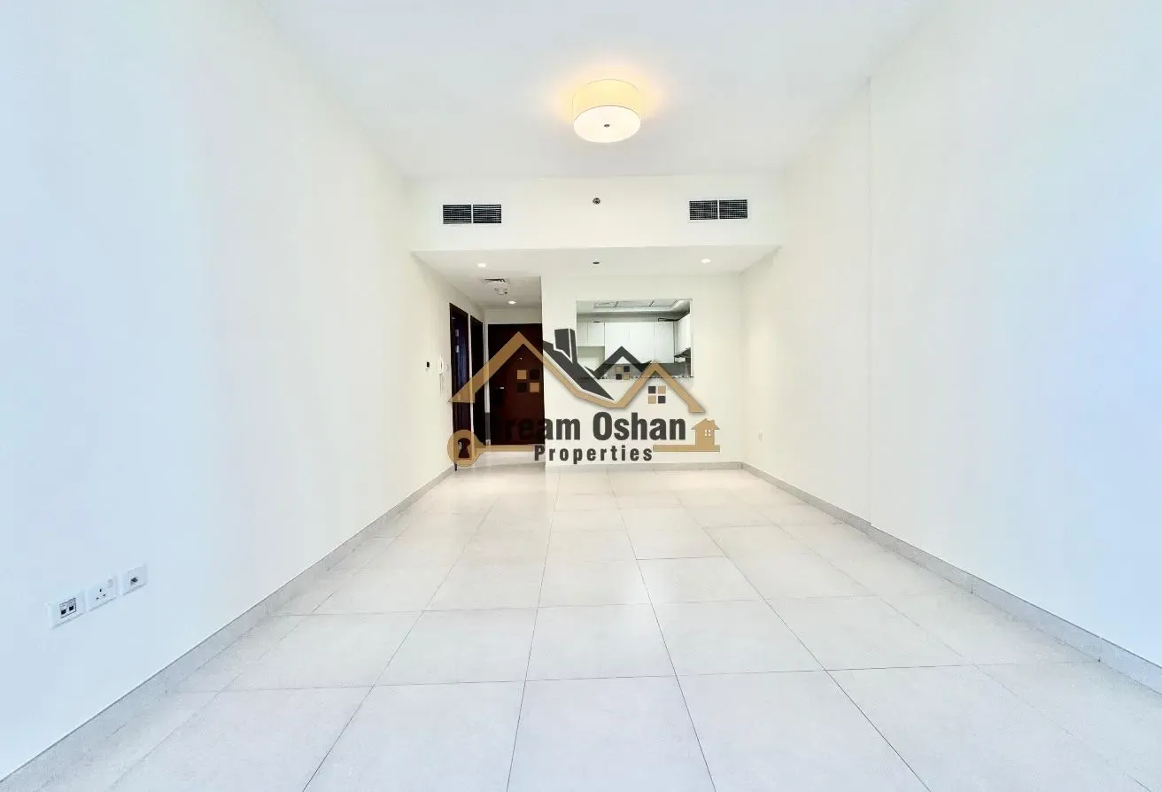 HUGE AND ELEGANT 1BEDROOM WITH BALCONY | GYM-POOL