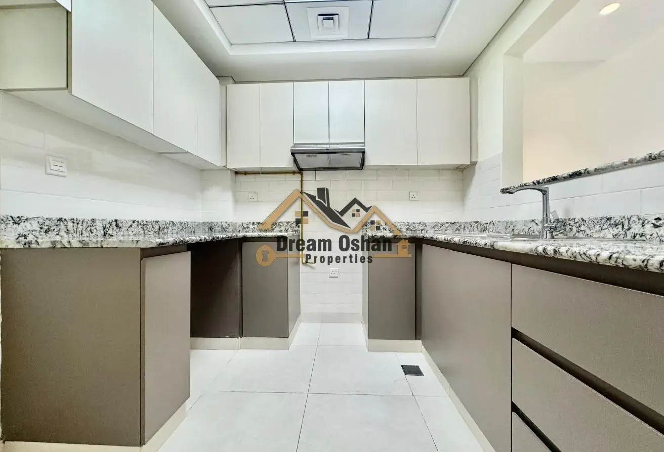 HUGE AND ELEGANT 1BEDROOM WITH BALCONY | GYM-POOL