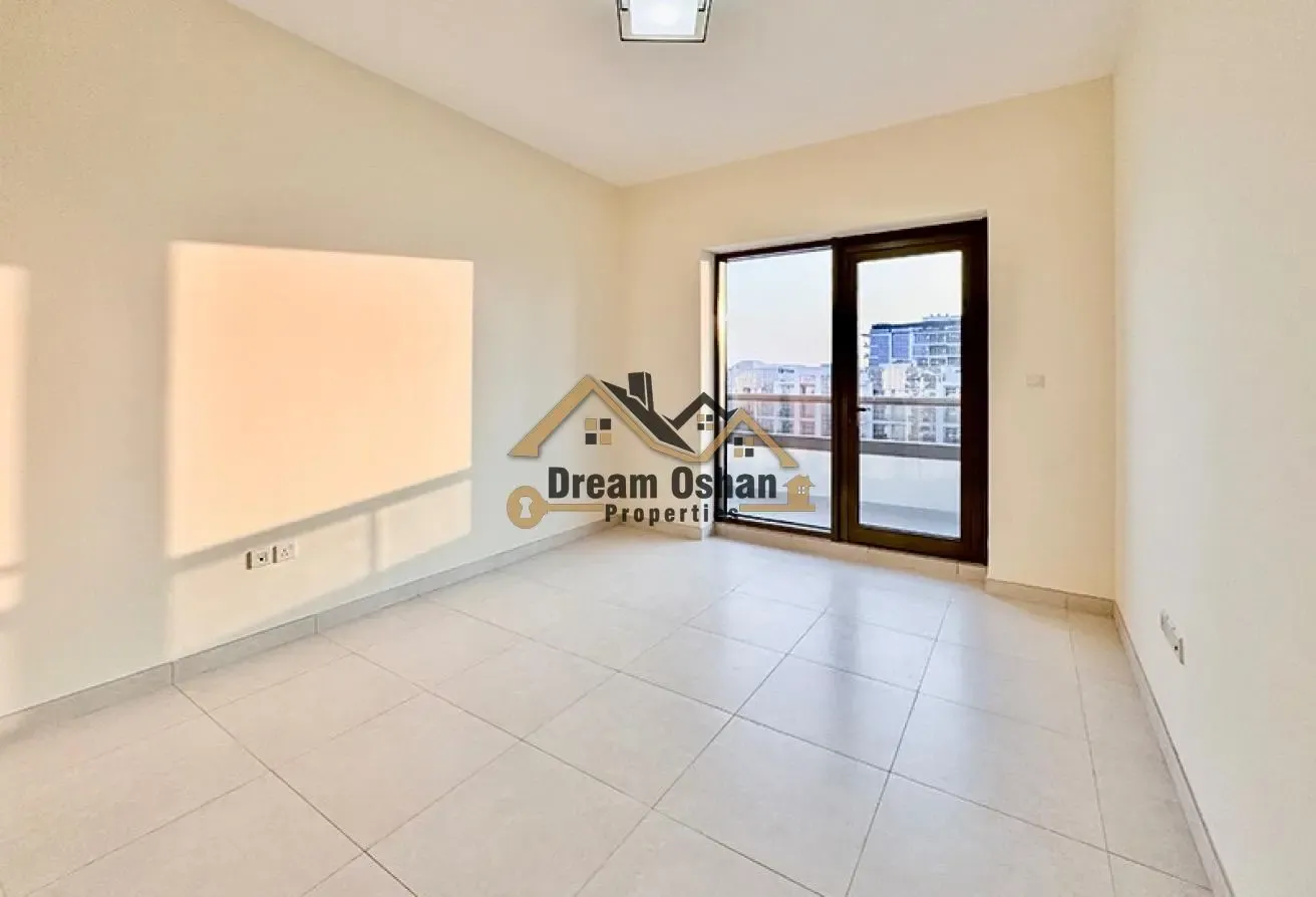 EXQUISITE 2BEDROOM HIGHER FLOOR BRIGHT UNIT 105K.