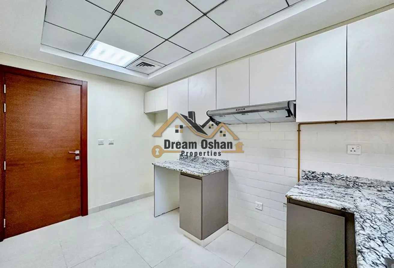 EXQUISITE 2BEDROOM HIGHER FLOOR BRIGHT UNIT 105K.