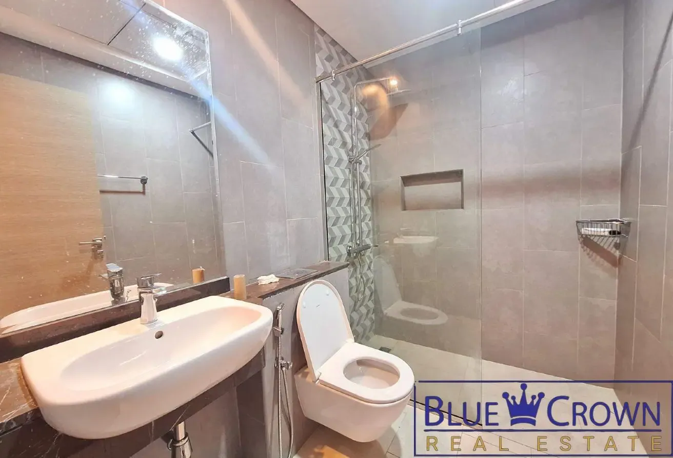 Elegant 2BR with Spacious Layout