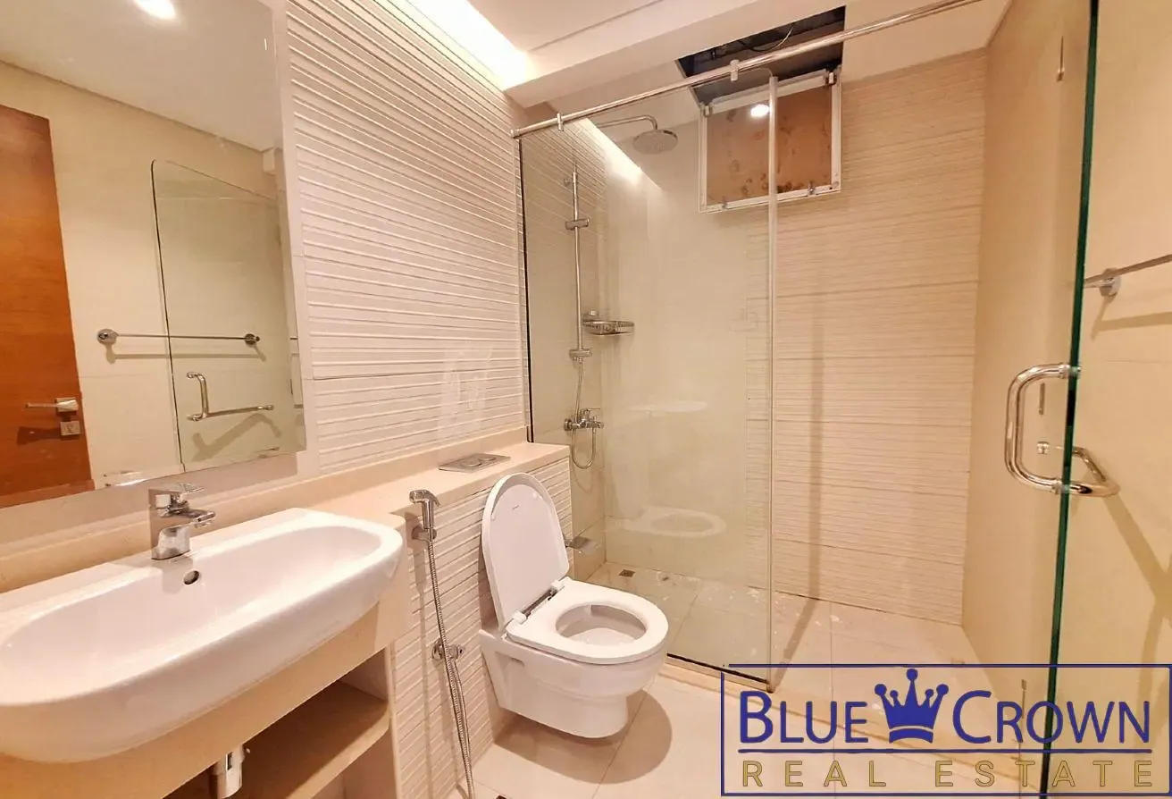 Spacious 1 Bedroom with Excellent Amenities