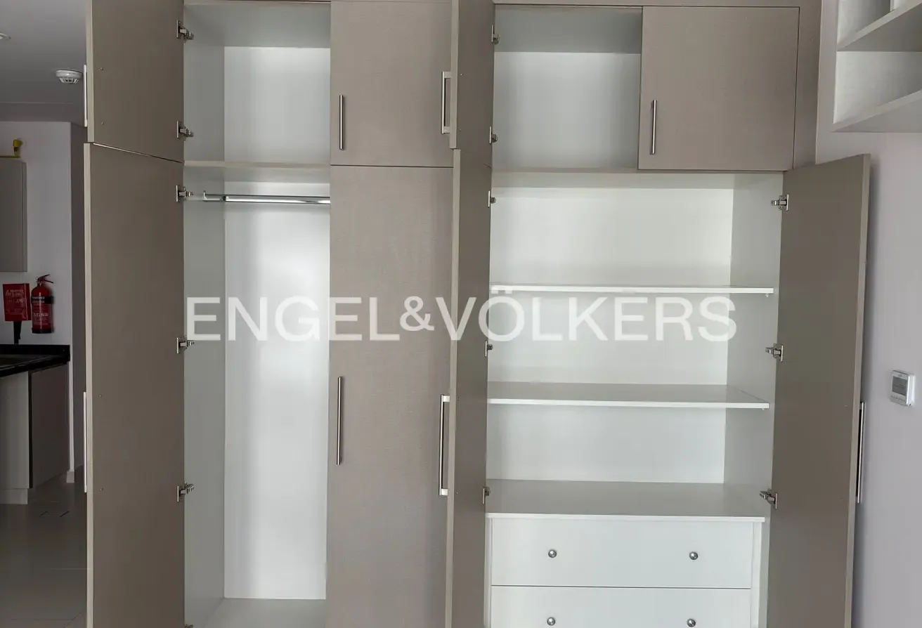 Unfurnished I Low Rise | Balcony
