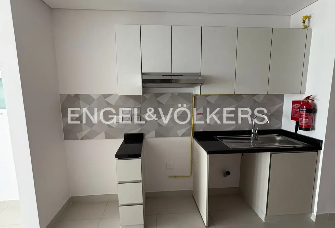 Unfurnished I Low Rise | Balcony