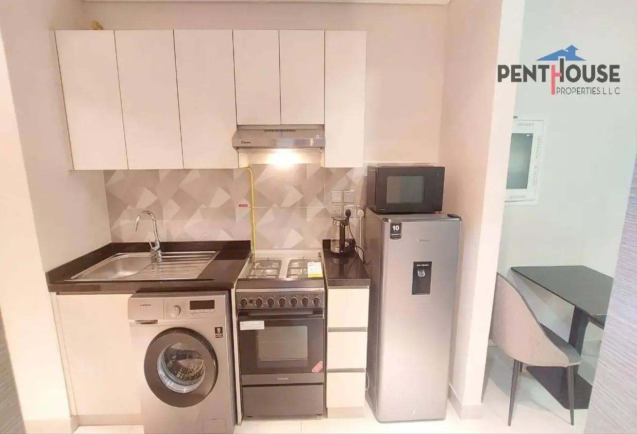 Nice Fully Furnish | Pool View | Prime Location