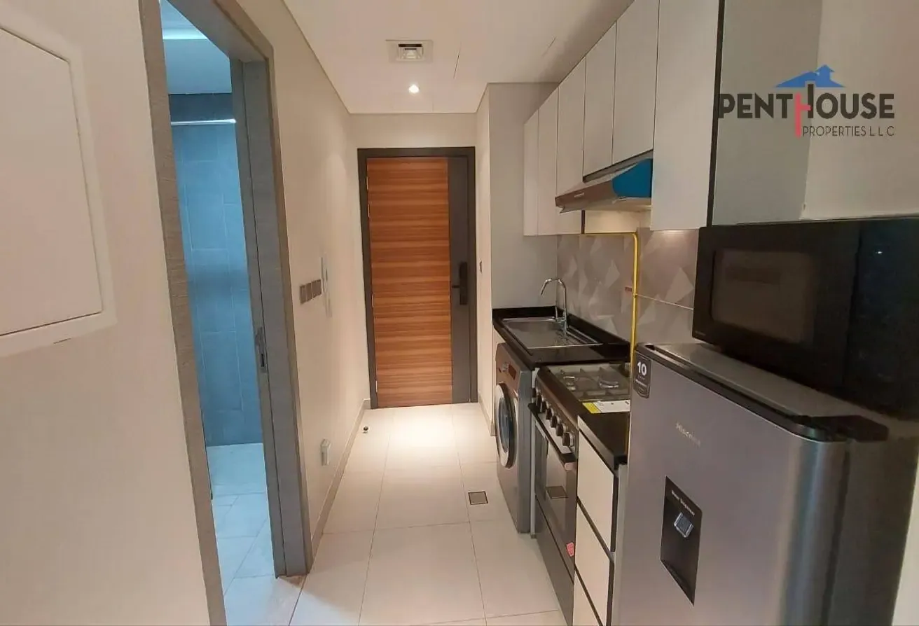Nice Fully Furnish | Pool View | Prime Location