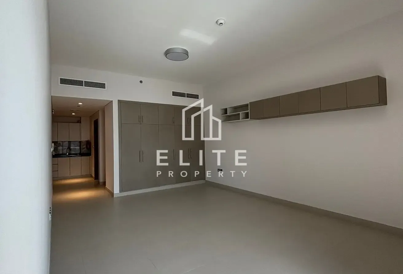 BIG LAYOUT | FLEXIBLE CHEQUES| CORNER UNIT