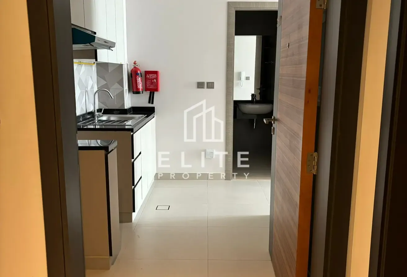 BIG LAYOUT | FLEXIBLE CHEQUES| CORNER UNIT