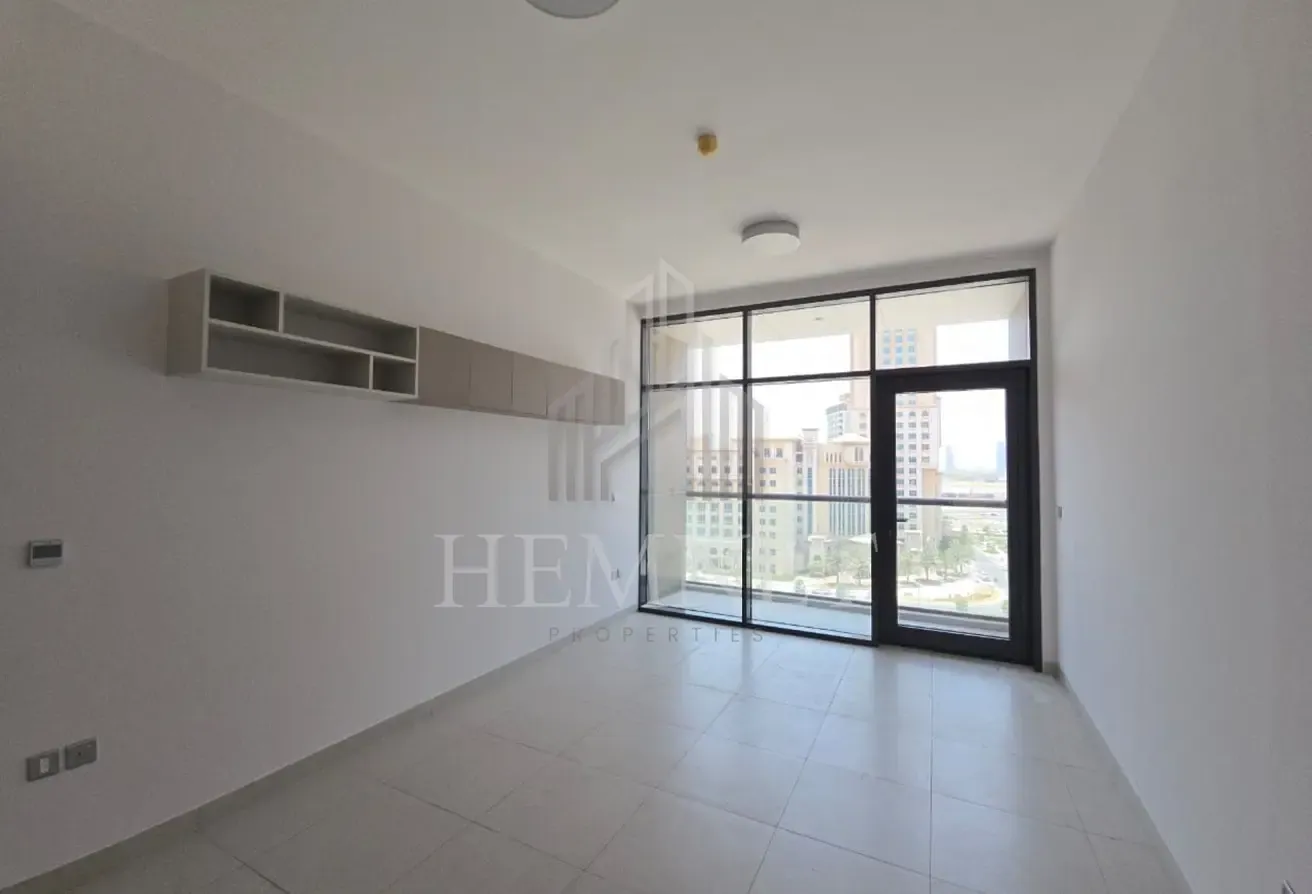 Unfurnished Studio | Vacant | With Balcony