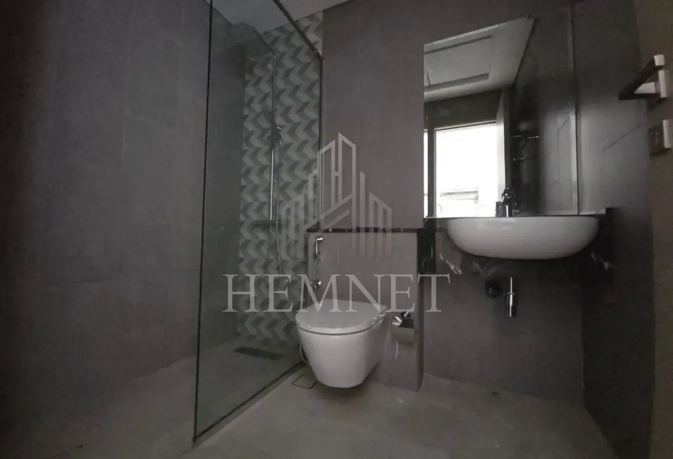 Unfurnished Studio | Vacant | With Balcony