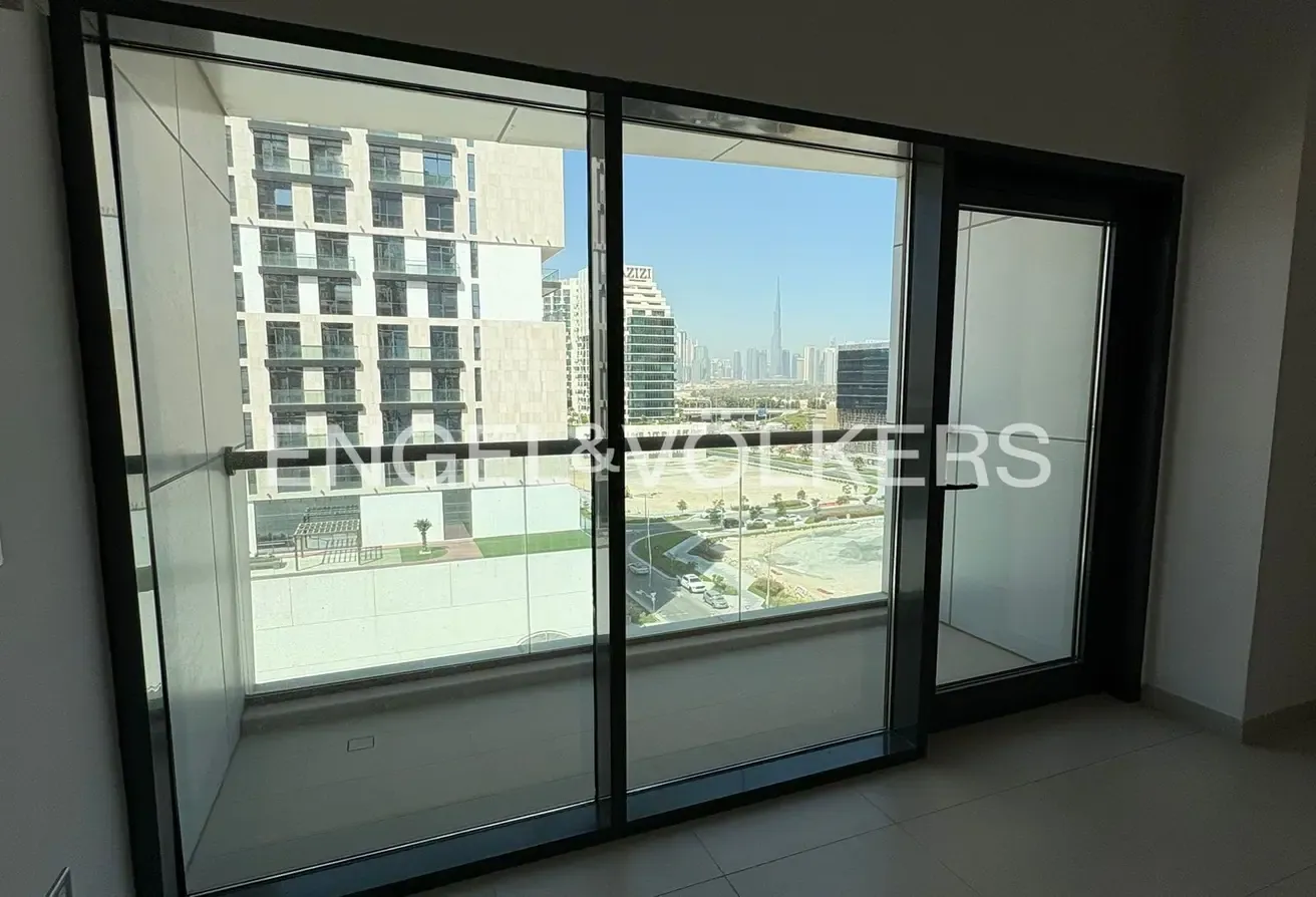 Unfurnished I Low Rise | Balcony