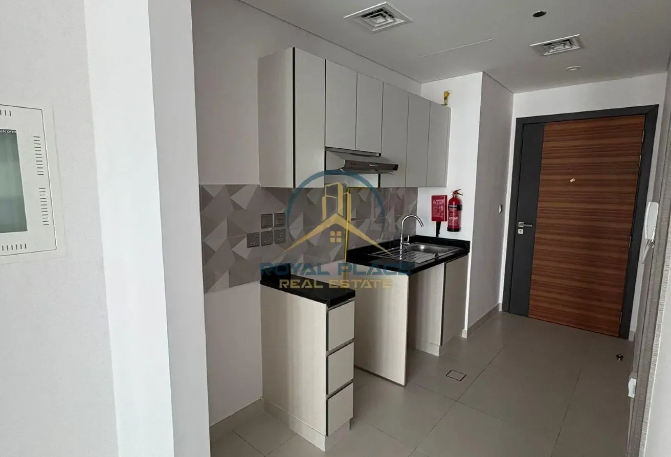 Panoramic Burj View | Elegant Studio | Unfurnished