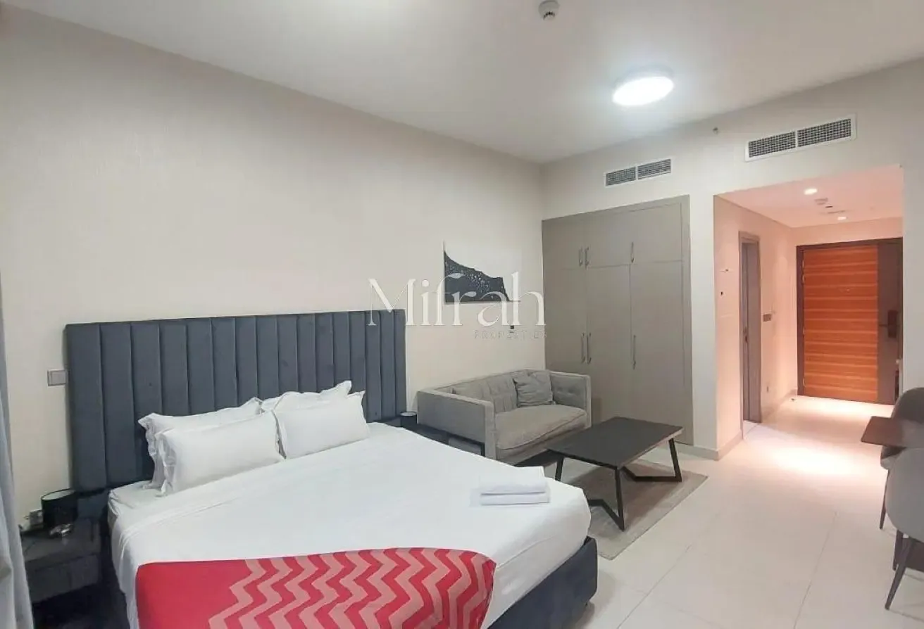 Luxury Furnished Studio | Pool & Creek Beach View