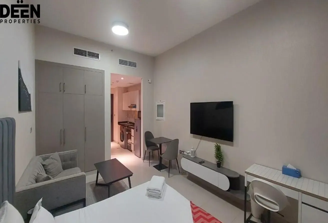Fully Furnished I Vacant I Ready to Move